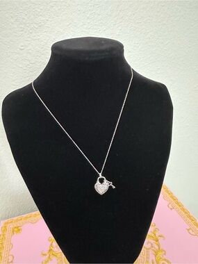 Silver Heart Locket Pendant Necklace - Women's Jewelry